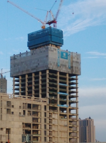 ��ɽ������B����ģ���Y(ji��)��(g��u)����243�ף�